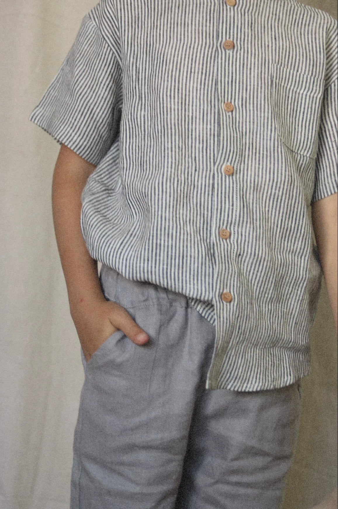 linen button shirt - midnight stripe